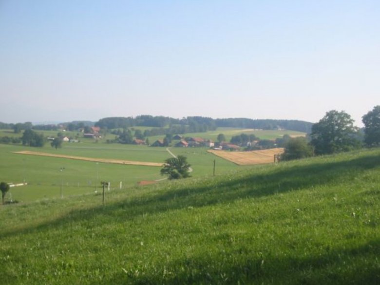 Vue sur Hennens depuis les hauts de Billens